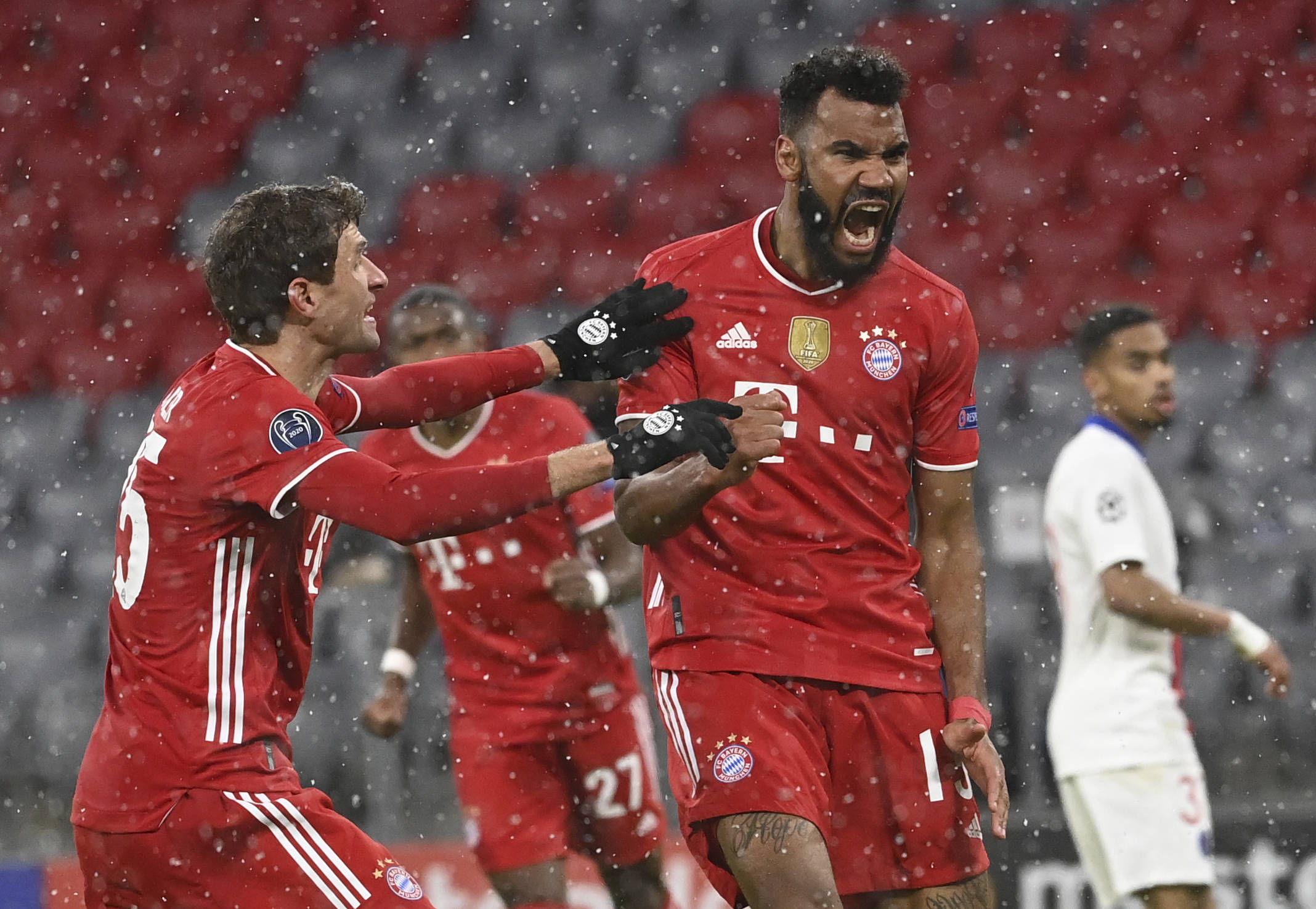 凯恩：即便我赛季打进百球，若无世界杯或欧冠仍无法赢金球（凯恩：赛季百球也不够，没世界杯或欧冠难拿金球）