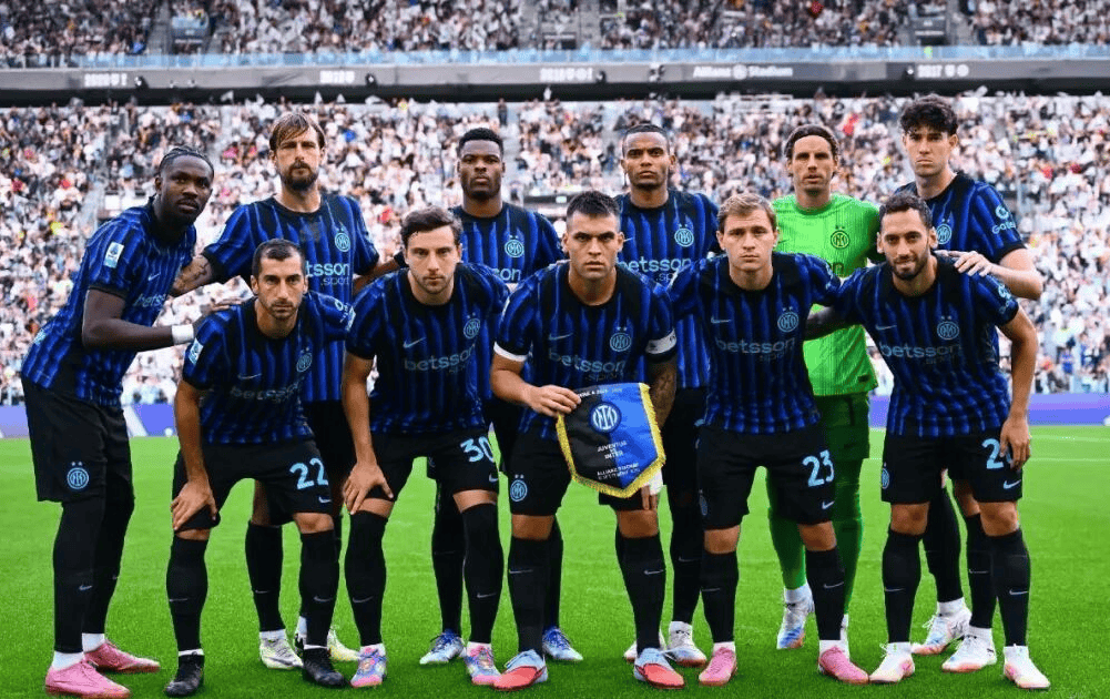 广东男篮防守稳固力克上海（稳健防守助广东男篮击败上海队）