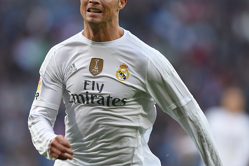 剑南春｜那不勒斯2-1尤文，霍伊伦双响，伊尔迪兹难救主（剑南春｜那不勒斯2比1击退尤文：霍伊伦梅开二度，伊尔迪兹难挽败局）