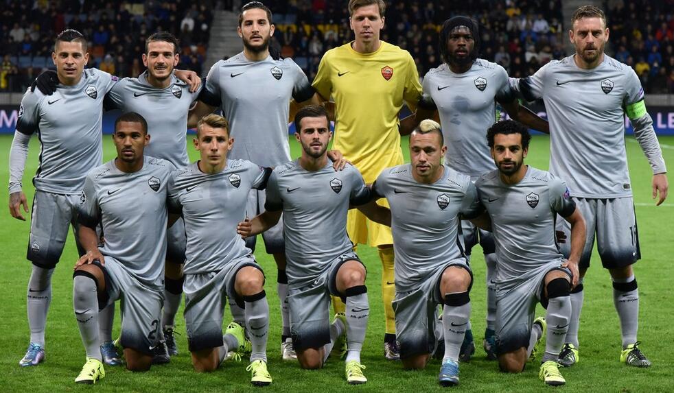 拉波尔特：我在曼城6年本可以赢得更多欧冠，至少3个也不为过（拉波尔特称在曼城六年原可夺更多欧冠：拿下至少三座并不夸张）