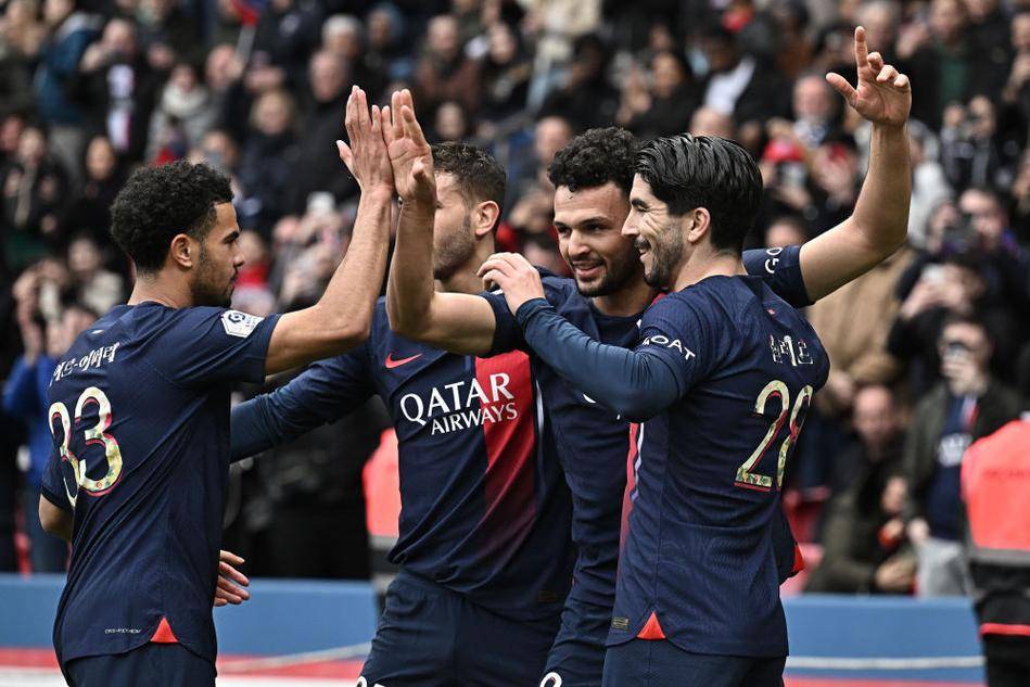 球场沟通提高团队战斗力（场上沟通，激发团队战力）