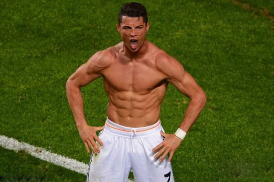 罗马推出黑胶唱片版队歌：限量版售价49.9欧，普通版19.9欧（罗马发布队歌黑胶唱片：限量版49.9欧、标准版19.9欧）