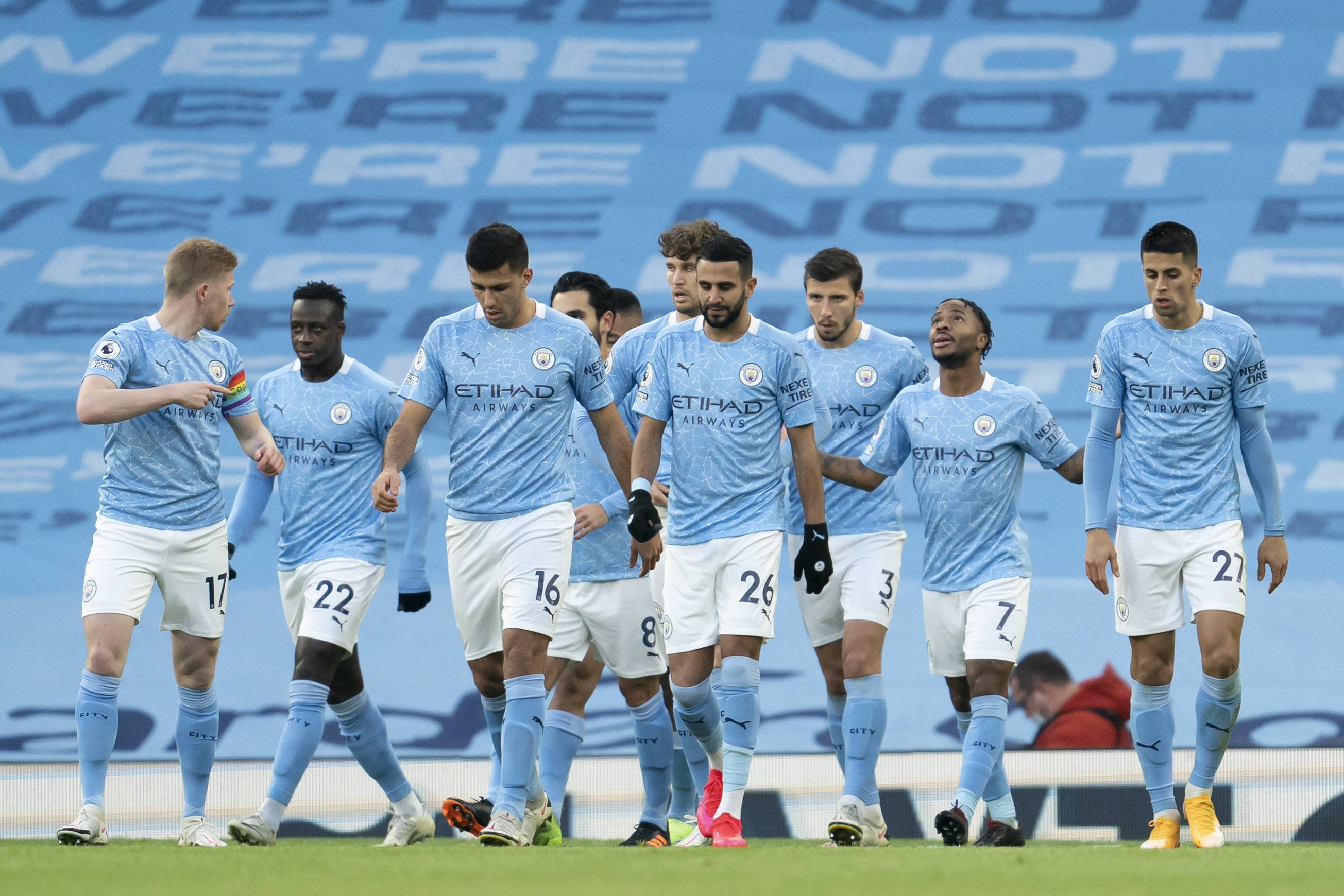 如何提高倒地铲球成功率？（滑铲成功率提升指南）