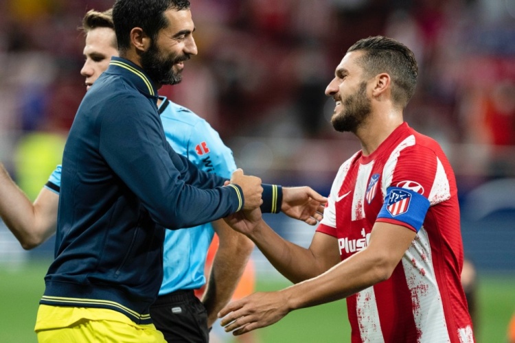 中超联赛总结：积分榜前三分析,（中超赛季回顾：积分榜前三队解析）