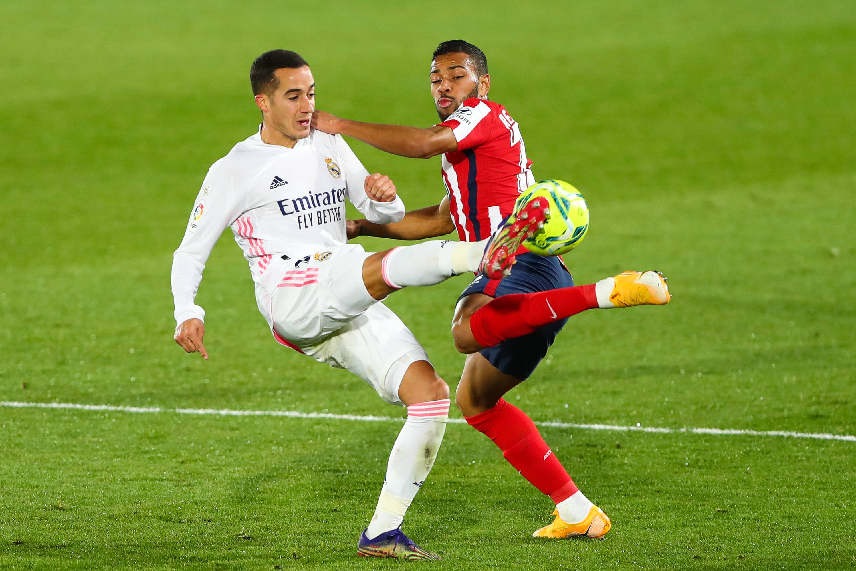 皇马客战毕巴奥首发曝光！姆巴佩领衔三叉戟，连续三平后球队背水一战（皇马做客毕尔巴鄂首发出炉：姆巴佩领衔三叉戟，三连平后背水求胜）