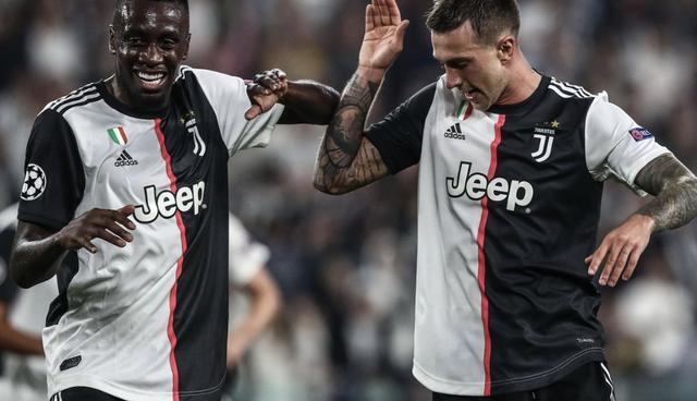 瓦尔迪的早餐和队友不一样，主教练：文化不同，需求也不同（瓦尔迪早餐独树一帜，主帅：文化有别，需求各异）