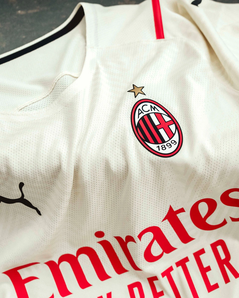 格纳布里：我在欧冠已经很久没进球了，很高兴今天打破进球荒（格纳布里：欧冠久未建功，今日破荒令我欣喜）