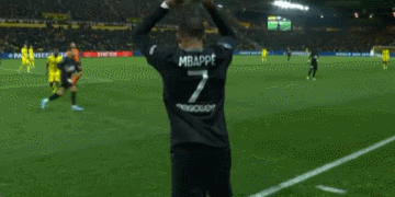 身份认同！14年1月以来，巴萨首次在诺坎普首发9名西班牙球员（本土归来！巴萨自2014年1月以来首次在诺坎普派出9名西班牙籍首发）